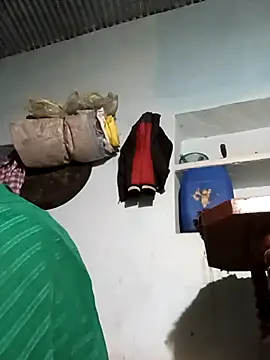 Snapshot of Sheema_tyagi chatting on November 15, 2025, 6:45 pm Sheema tyagi online show from November 15, 2025, 6:45 pm