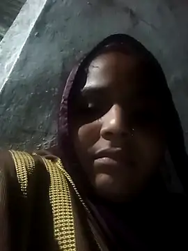 Snapshot of Sheema_tyagi chatting on November 2, 2025, 4:34 pm Sheema tyagi online show from November 2, 2025, 4:34 pm