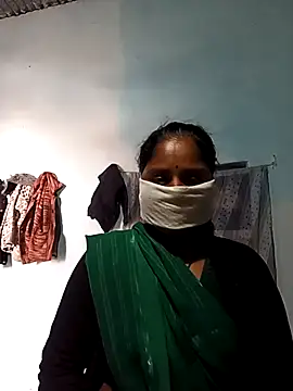 Snapshot of Sheema_tyagi chatting on December 5, 2025, 9:19 am Sheema tyagi online show from December 5, 2025, 9:19 am