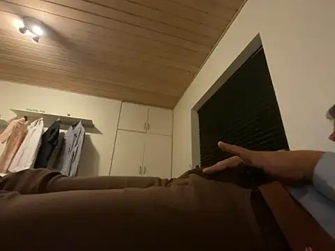 Snapshot of grandedane chatting on September 15, 2025, 7:58 pm grandedane online show from September 15, 2025, 7:58 pm