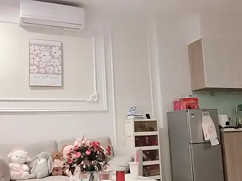 Snapshot of _Melancholy_ chatting on November 10, 2025, 8:41 am Melancholy online show from November 10, 2025, 8:41 am