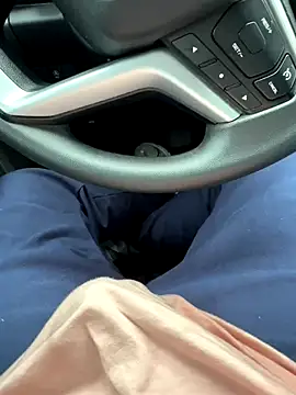 camboys poyraz online show from October 7, 2025, 11:44 am