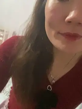 Snapshot of Pyy07 chatting on December 17, 2025, 12:43 pm Pyy07 online show from December 17, 2025, 12:43 pm