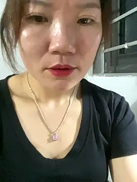 Snapshot of Pyy07 chatting on October 30, 2025, 2:14 pm Pyy07 online show from October 30, 2025, 2:14 pm