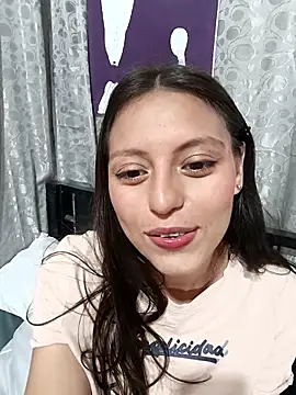 Lahila  online show from April 5, 2026, 9:32 pm