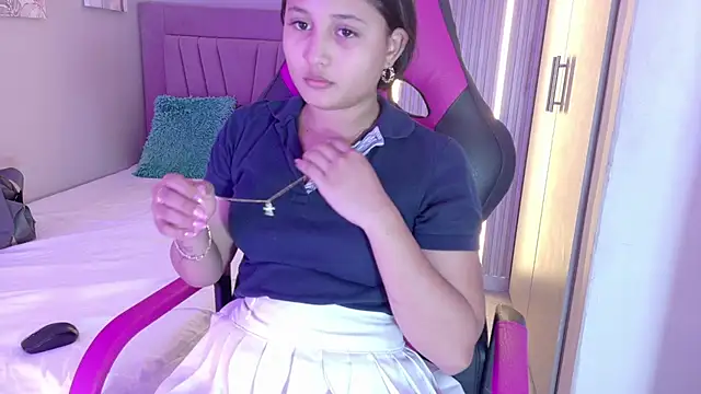 Laly Cherry  online show from November 6, 2025, 12:20 pm