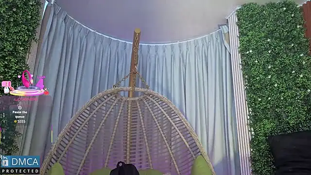 Snapshot of Kiara_Zahiri__ chatting on October 25, 2025, 10:58 am Kiara Zahiri online show from October 25, 2025, 10:58 am