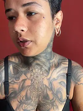 xbigpeach online show from October 6, 2025, 11:22 am