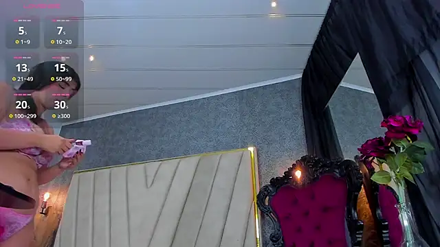 Snapshot of AlyssAlvarado chatting on September 23, 2025, 9:44 pm AlyssAlvarado online show from September 23, 2025, 9:44 pm