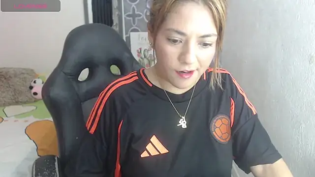 karamirror  online show from April 9, 2026, 9:21 pm