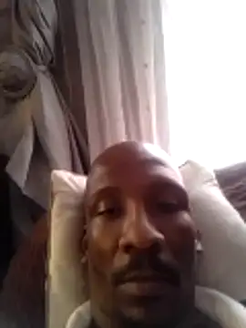 longdickson12345 online show from December 4, 2025, 7:51 am