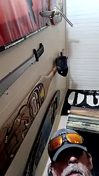 crassanova online show from November 24, 2025, 6:08 pm