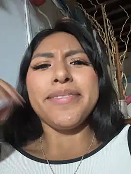 BrunetteBliss69 online show from April 13, 2026, 11:20 pm