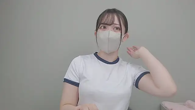 Snapshot of Sakura_sweety chatting on October 26, 2025, 2:01 am Sakura sweety online show from October 26, 2025, 2:01 am