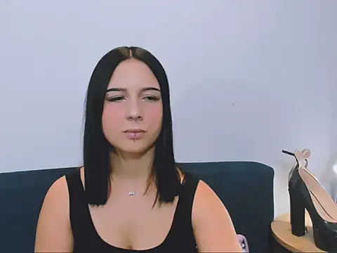 Snapshot of TaliaAdorable chatting on December 15, 2025, 7:20 pm TaliaAdorable online show from December 15, 2025, 7:20 pm