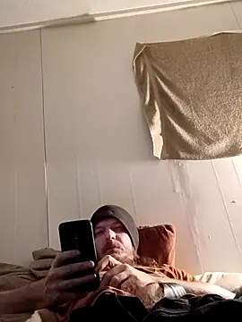 Snapshot of Poundtown1226 chatting on February 16, 2026, 4:33 am Poundtown1226 online show from February 16, 2026, 4:33 am