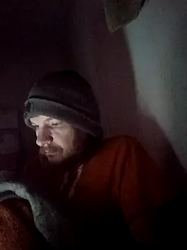 Snapshot of Poundtown1226 chatting on February 13, 2026, 11:32 am Poundtown1226 online show from February 13, 2026, 11:32 am