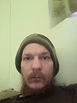 Snapshot of Poundtown1226 chatting on February 8, 2026, 6:05 pm Poundtown1226 online show from February 8, 2026, 6:05 pm