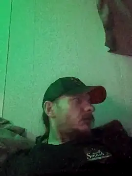 Snapshot of Poundtown1226 chatting on February 23, 2026, 4:25 am Poundtown1226 online show from February 23, 2026, 4:25 am