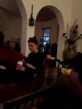 Marizoka online show from September 30, 2025, 9:10 pm