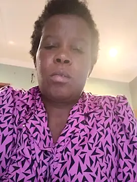 Snapshot of sweetdebbiexxxx chatting on September 25, 2025, 12:11 pm sweetdebbiexxxx online show from September 25, 2025, 12:11 pm