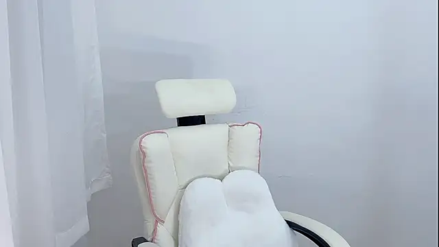 Xiao-runbao online show from October 26, 2025, 2:06 pm