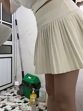 Snapshot of susu_baby chatting on November 4, 2025, 6:11 pm susu baby online show from November 4, 2025, 6:11 pm