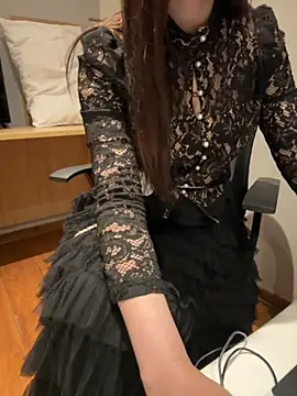 Snapshot of susu_baby chatting on November 22, 2025, 2:16 pm susu baby online show from November 22, 2025, 2:16 pm