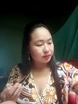 suki-lady online show from September 9, 2025, 3:05 am