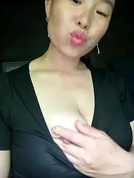suki-lady online show from September 18, 2025, 4:59 am