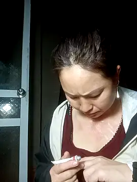 suki-lady online show from December 1, 2025, 2:45 am