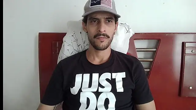 Snapshot of mochakkdj chatting on October 2, 2025, 1:25 pm mochakkdj online show from October 2, 2025, 1:25 pm