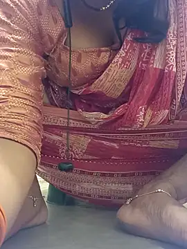 Snapshot of monu_bhabi chatting on April 3, 2026, 5:52 pm monu bhabi online show from April 3, 2026, 5:52 pm