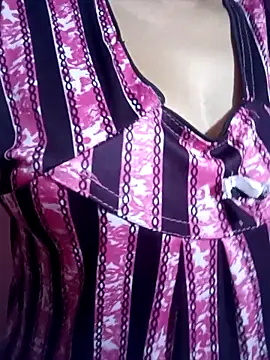 Snapshot of monu_bhabi chatting on March 26, 2026, 4:00 am monu bhabi online show from March 26, 2026, 4:00 am