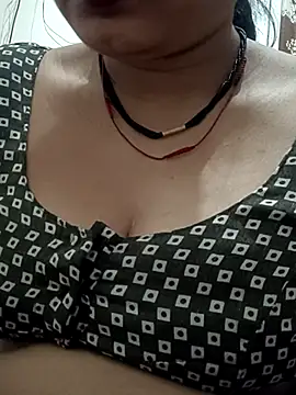 Snapshot of monu_bhabi chatting on March 11, 2026, 12:15 am monu bhabi online show from March 11, 2026, 12:15 am