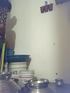 Snapshot of monu_bhabi chatting on April 2, 2026, 3:02 am monu bhabi online show from April 2, 2026, 3:02 am