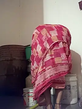 Snapshot of monu_bhabi chatting on April 8, 2026, 2:57 am monu bhabi online show from April 8, 2026, 2:57 am