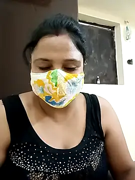 Snapshot of Shikha-mehra7 chatting on October 4, 2025, 7:43 am Shikha-mehra7 online show from October 4, 2025, 7:43 am