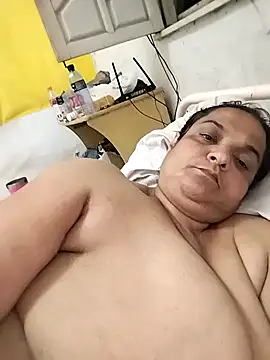 Snapshot of Vydinha chatting on November 2, 2025, 1:10 am Vydinha online show from November 2, 2025, 1:10 am