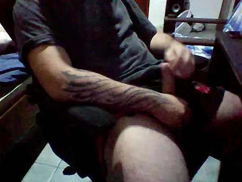 Snapshot of ch4os666 chatting on December 16, 2025, 3:33 am ch4os666 online show from December 16, 2025, 3:33 am