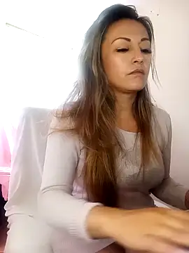 Snapshot of -AngelNova- chatting on September 16, 2025, 3:35 pm -AngelNova- online show from September 16, 2025, 3:35 pm