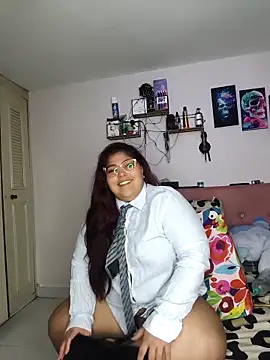 kendra lil evill online show from March 4, 2026, 10:45 am