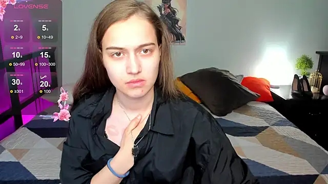 Snapshot of Alisa__Kelly chatting on November 14, 2025, 2:15 am Alisa Kelly online show from November 14, 2025, 2:15 am