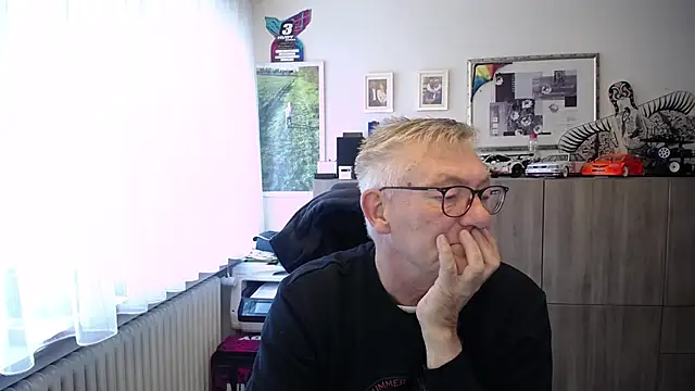 randyandy67 online show from October 9, 2025, 10:38 am