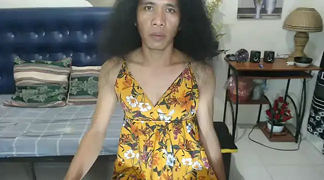 Snapshot of bigasianshane chatting on February 14, 2025, 8:37 pm bigasianshane online show from February 14, 2025, 8:37 pm