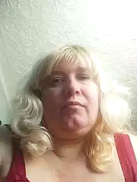 Snapshot of GlamMilena chatting on February 26, 2025, 1:54 pm GlamMilena online show from February 26, 2025, 1:54 pm