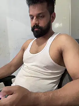 Vineeth3906 online show from March 26, 2026, 2:48 pm