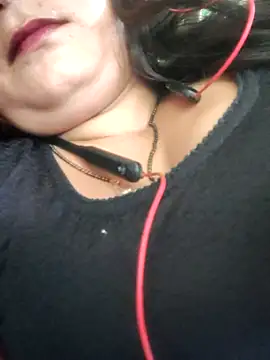 Snapshot of Kavya_hot chatting on May 13, 2026, 7:15 am Kavya hot online show from May 13, 2026, 7:15 am