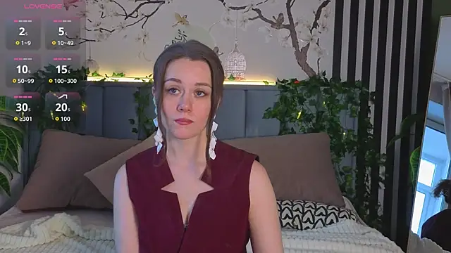 SkyHelen online show from February 5, 2026, 4:08 am