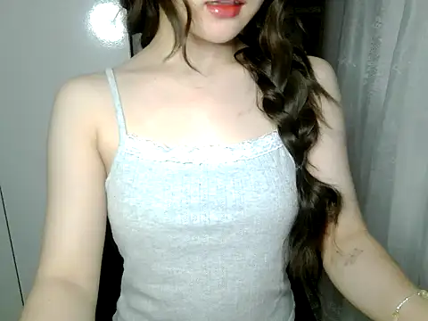 Annabelle-e online show from May 12, 2026, 4:46 pm